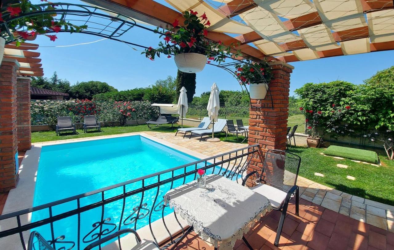 Luxury Villa Le Rose Poreč Exterior foto